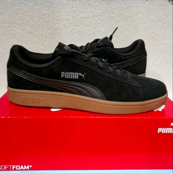 Puma - Picture 1 of 4